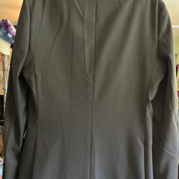 Men’s slim 2 piece suit - Picture 2 of 8